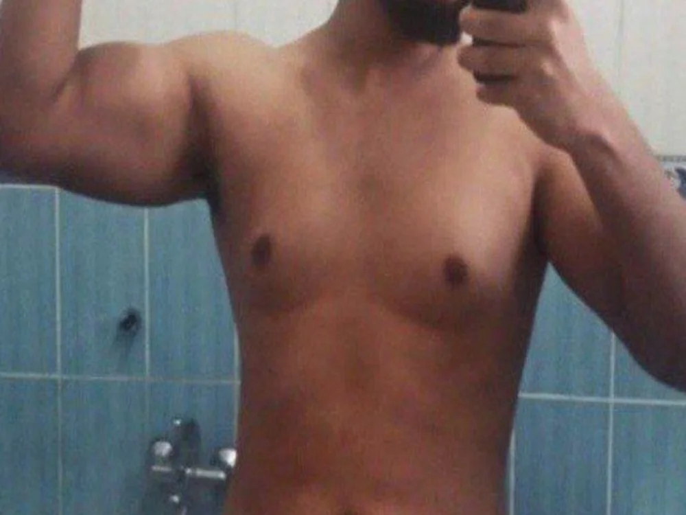 ElHefeDelTunisia Adlı Modelin Çevrimdışı XXX Sohbeti