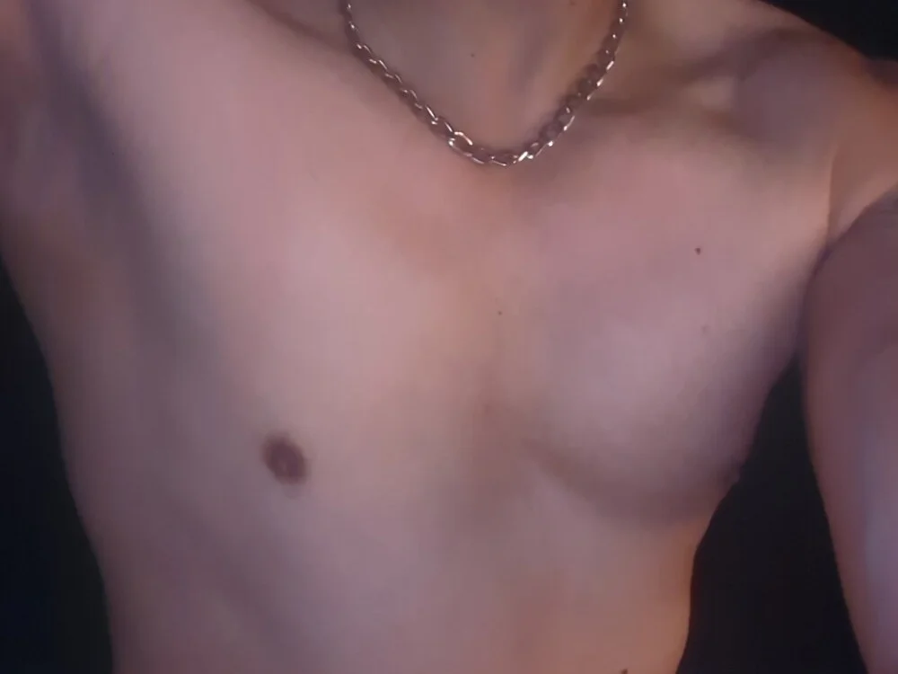 Chatroom XXX hors ligne de juniorbboy69