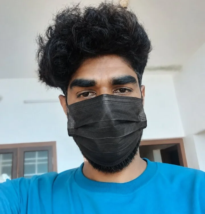 hardlyy's Offline XXX Chat