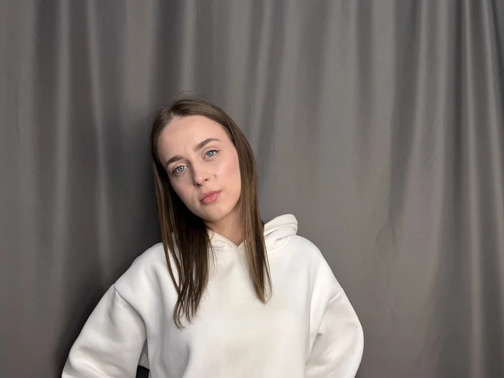 ShelbaHalse cam model