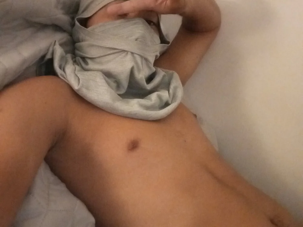 Lobo_1019's Offline XXX Chat