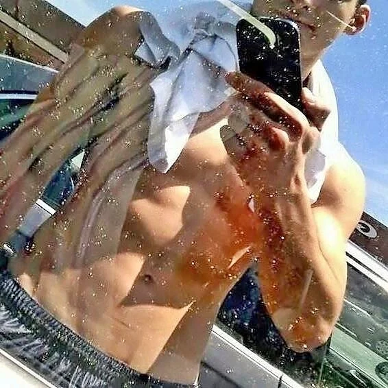 dinosarac1's Offline Chat Room