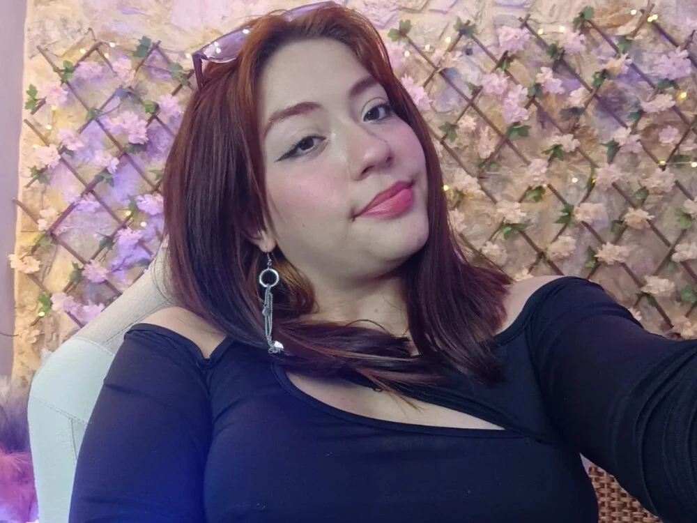 EmilyReddoll Obrolan XXX Offline