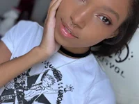 lileviemarie's Offline Chat Room