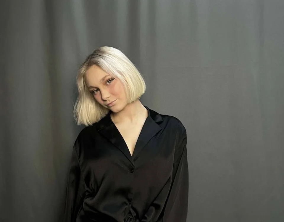 yer_gara Offline XXX-chat