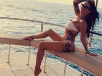 ElenaVixen live cam profile - MySuperHot