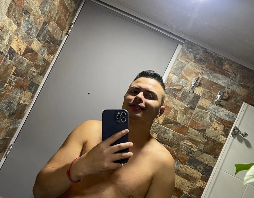 MYKE_OWEN offline chatrum