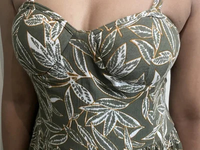 Komalika24 webcam livesex profile in straight cams