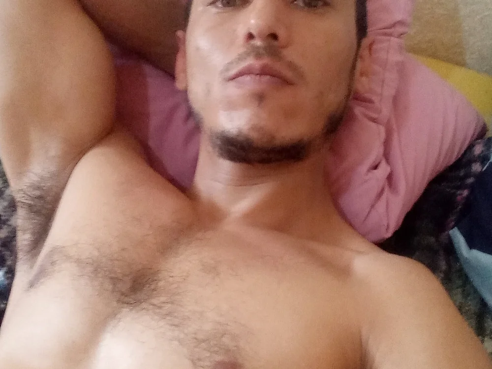 jiovanni_692 offline chatrum