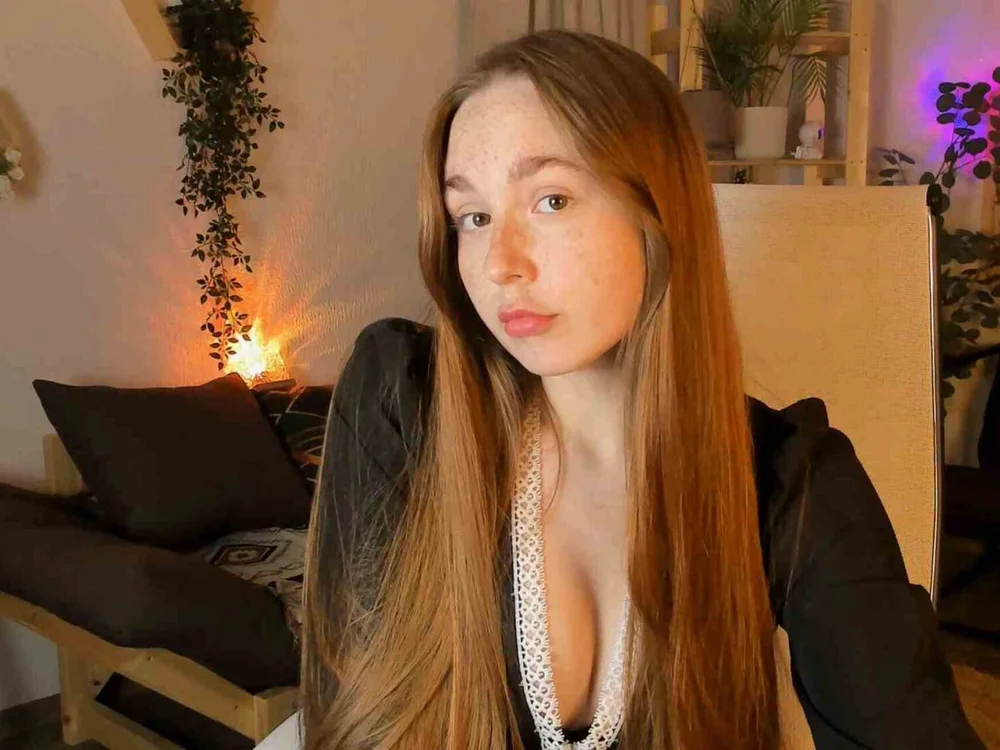 NayaraDelolmo Adlı Modelin Çevrimdışı XXX Sohbeti