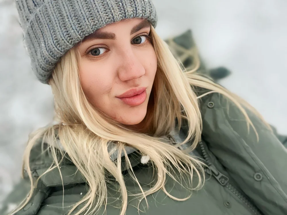 HileryLover offline chatrum