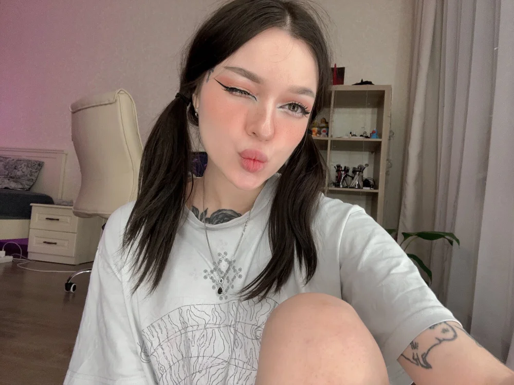 sweetcunty's Offline XXX Chat