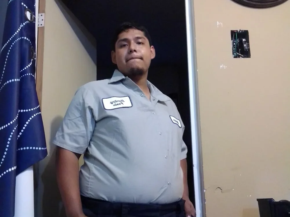 MUNDOLAYK: συνομιλία ΧΧΧ εκτός σύνδεσης