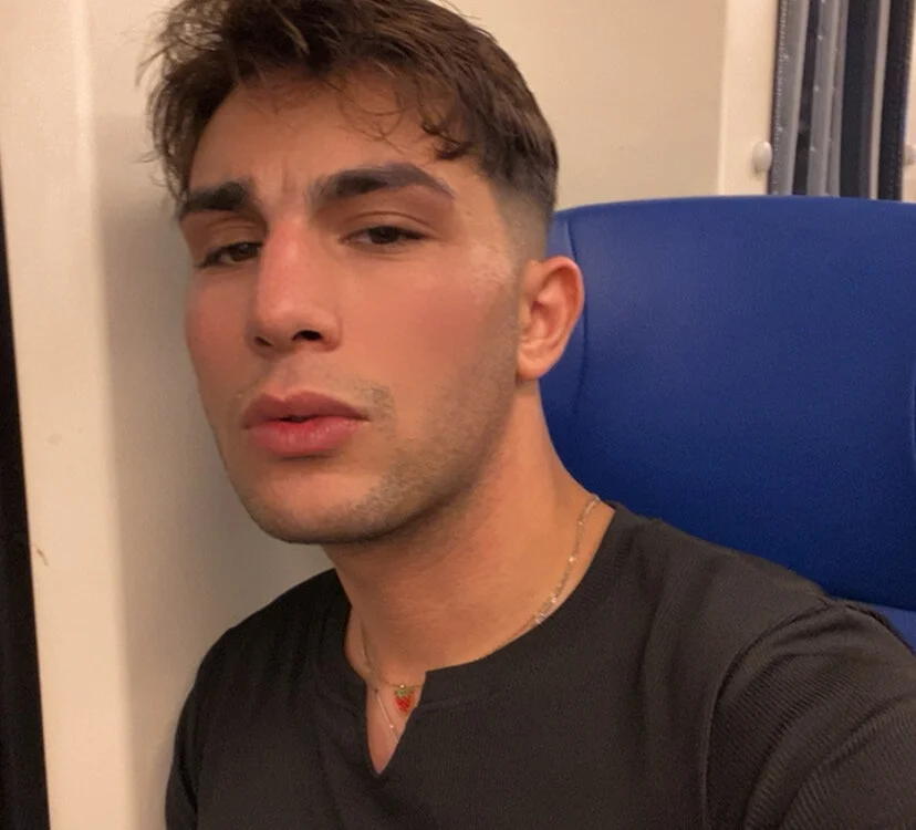 burkay7 offline XXX-chat