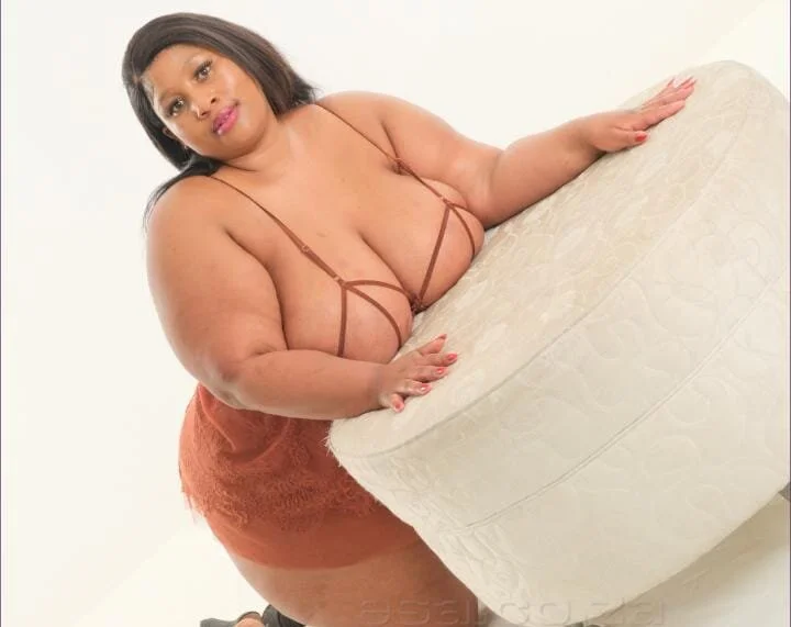 PIXIEBITCHXXX26 Offline XXX-chat