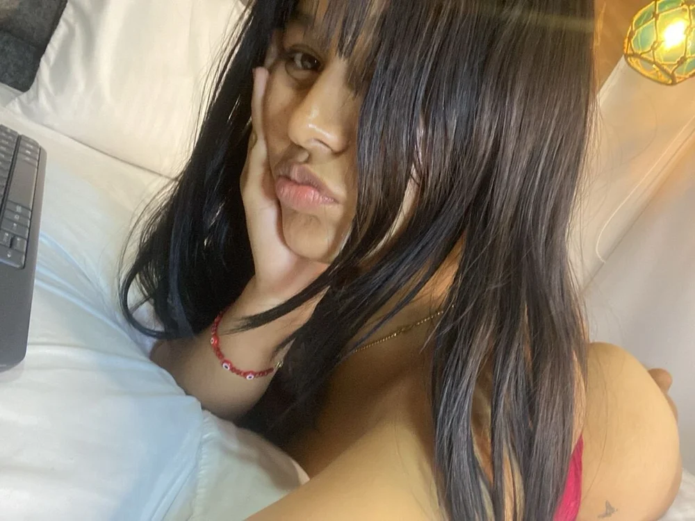 Sofia_Gz offline chatrum