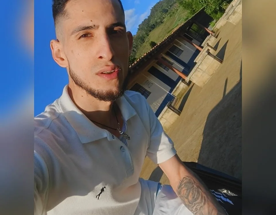 Chatroom XXX hors ligne de Clouer_glow16