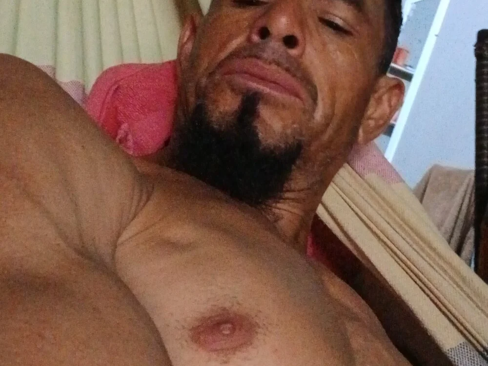 39januario: офлайн-секс-чат