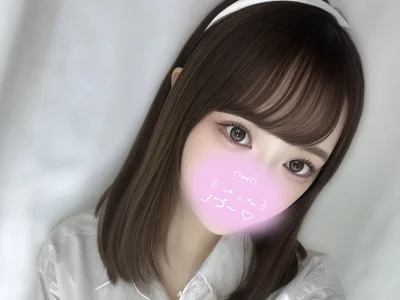 -HINAchan- on StripChat