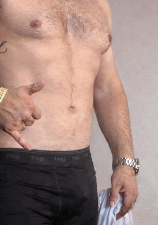 thomasSculptor Offline XXX-Chat