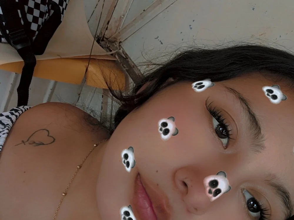 Dianita2216's Offline XXX Chat