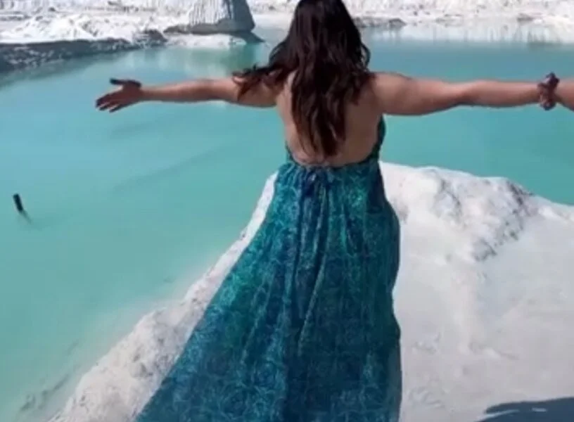 amlaburfi's most recent online preview