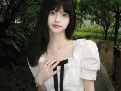 Nice2C- on StripChat