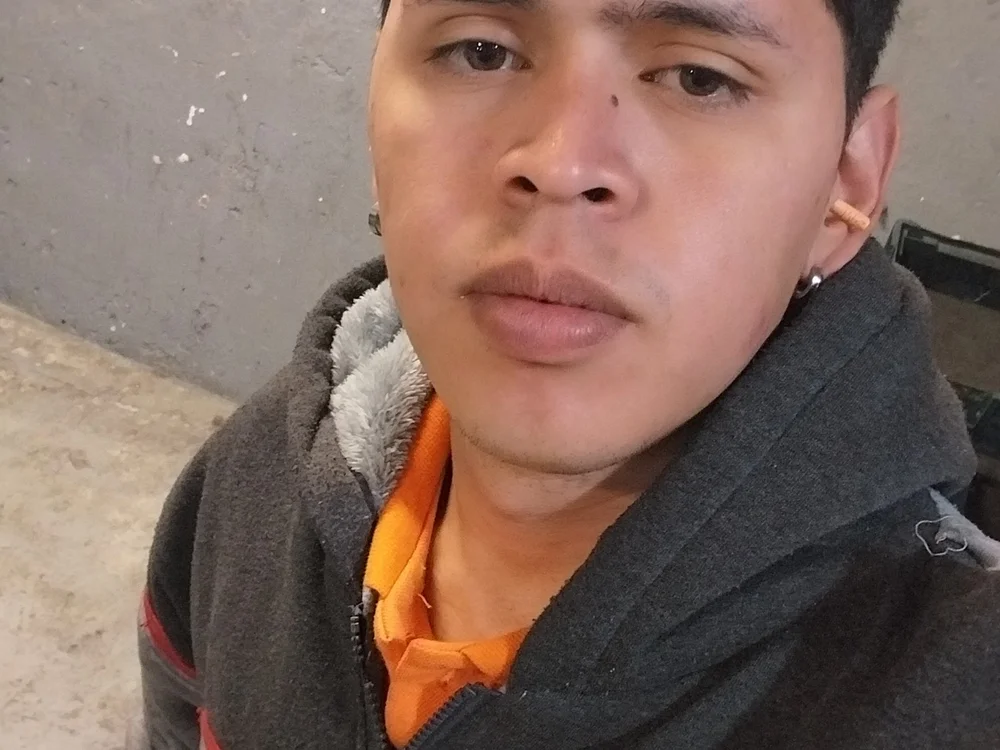 Elpasiv's Offline Chat Room