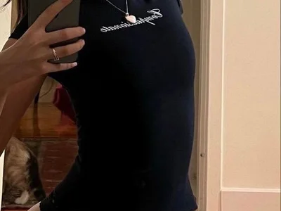 Khate_ Female Asianfootfetish Online Webcam Naked