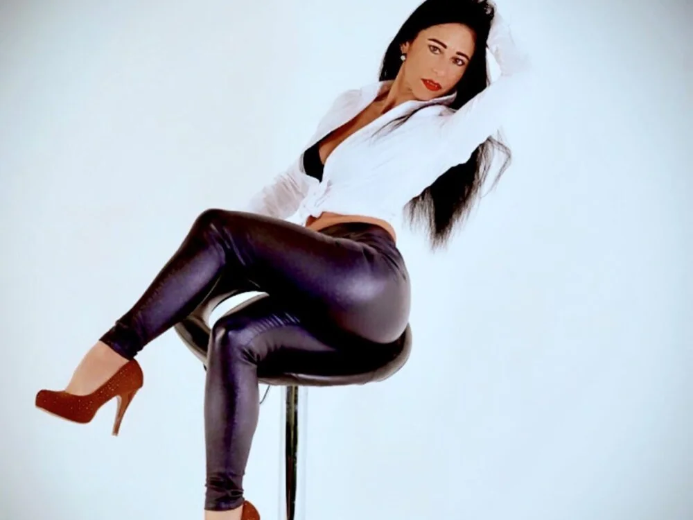 leillaMurrayy অফলাইন XXX চ্যাট