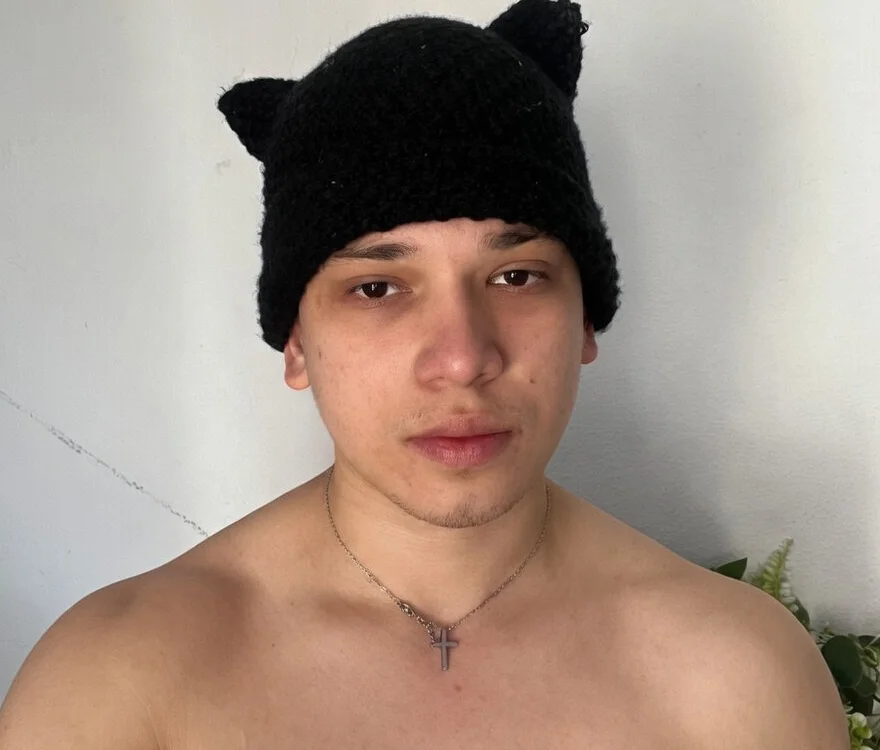 Offline XXX chat hector13cmm