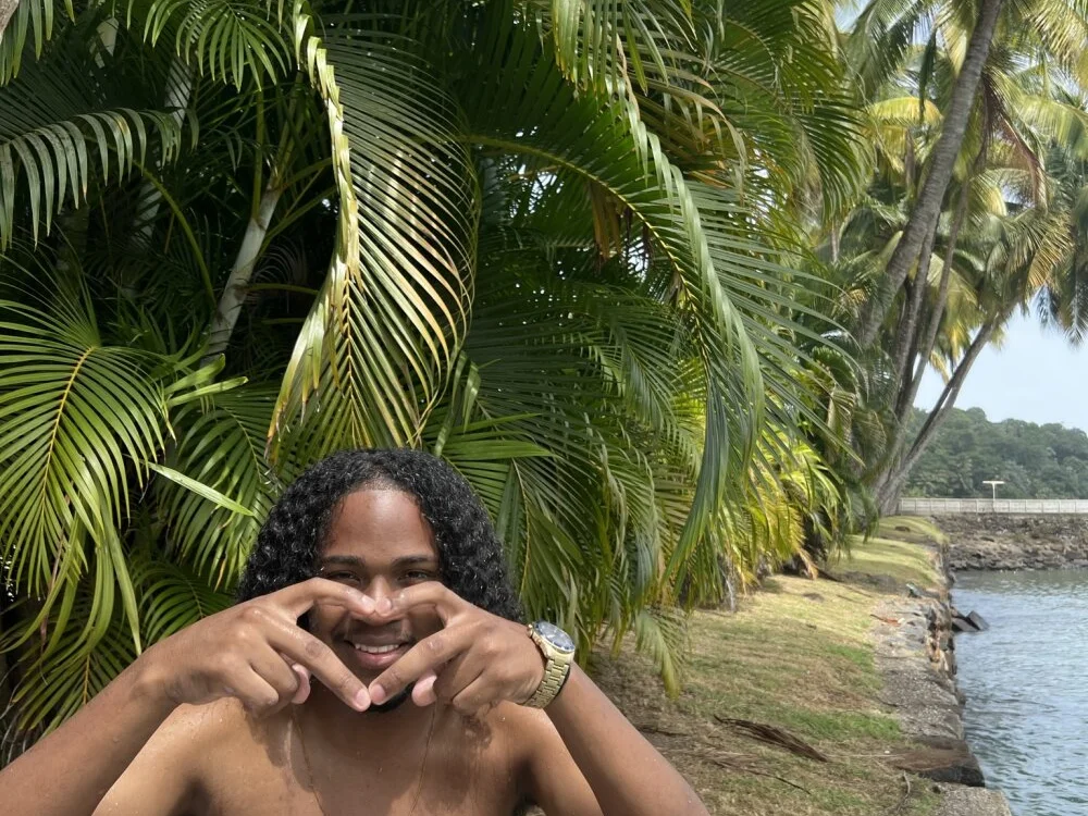 kriss379's Offline Chat Room