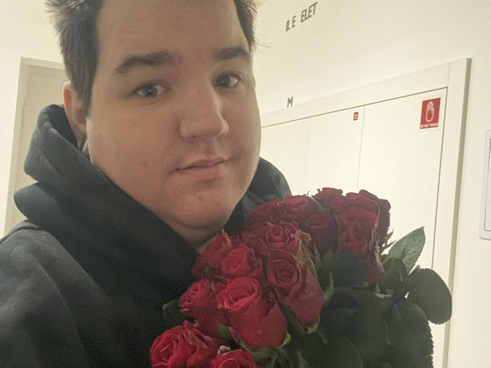 Rasta_Man98 offline XXX-chatje