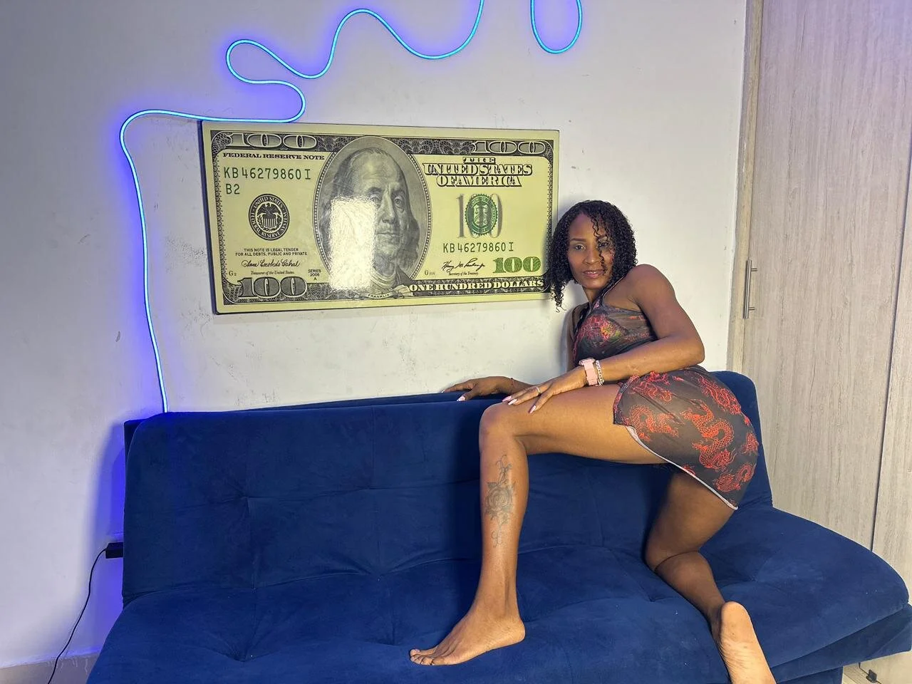 afrodita_xo cover photo