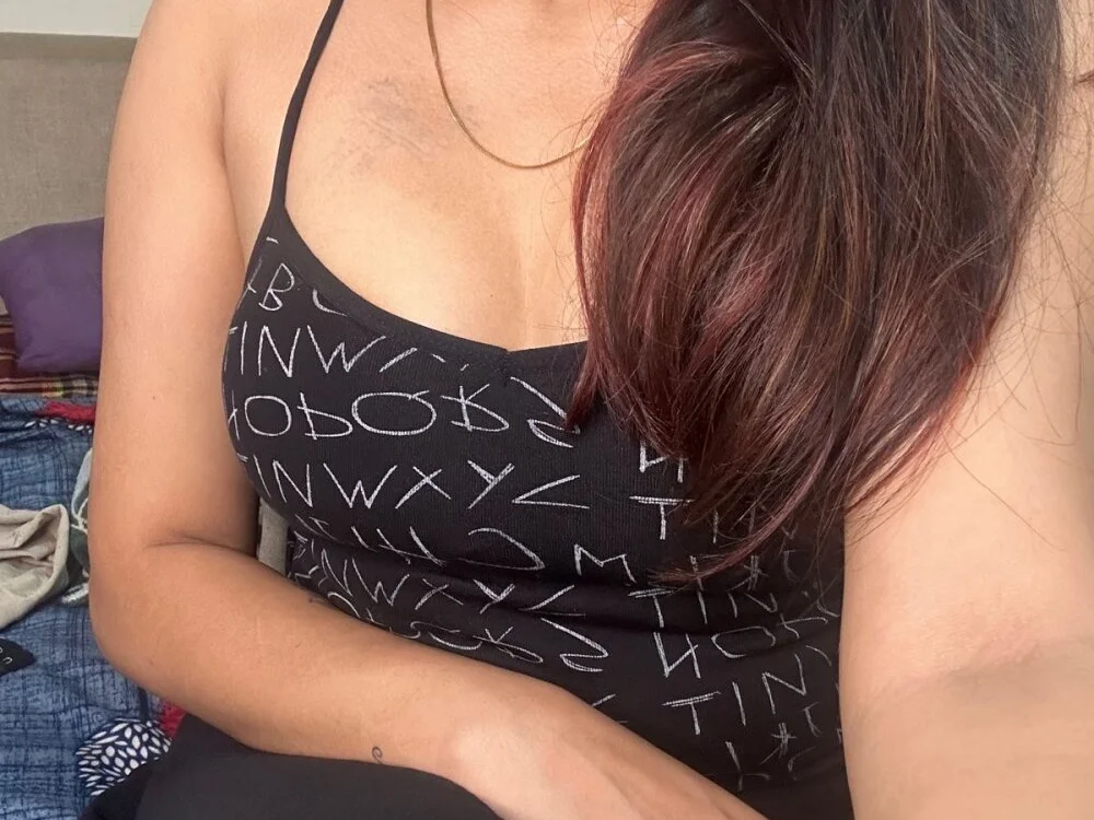 Offline XXX chat modela nayra_malhotra