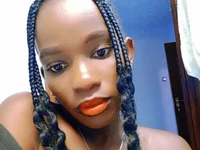 Chatroom XXX en direct de Naomics