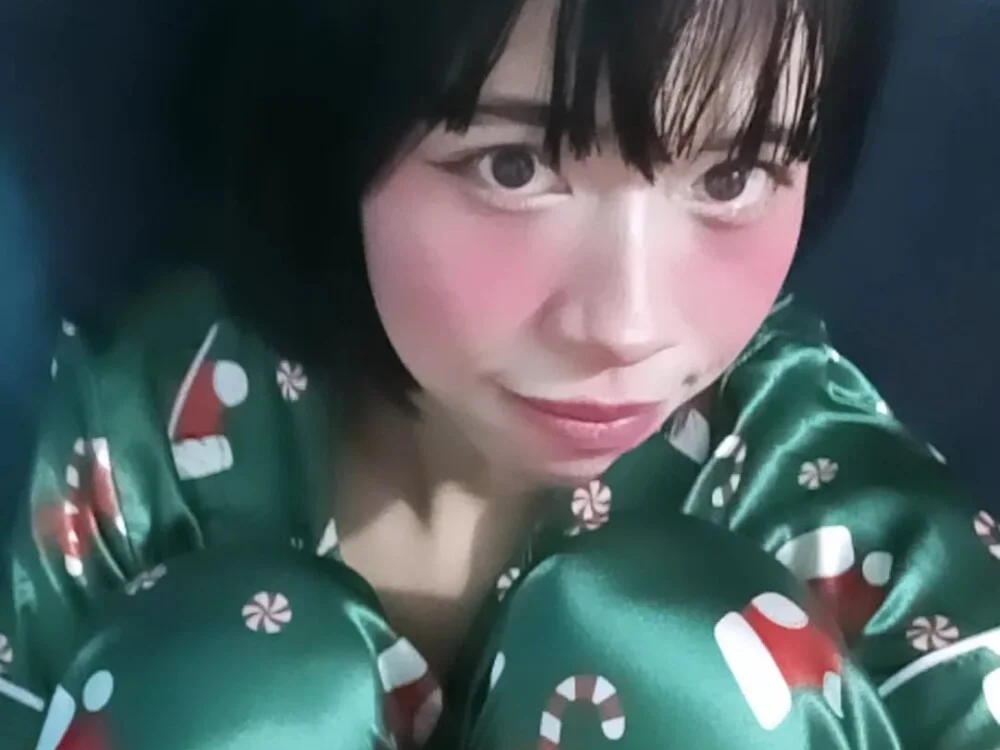 dolliette24's Offline XXX Chat