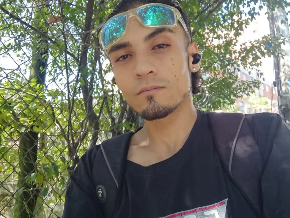 juancachondo17 offline chatrum