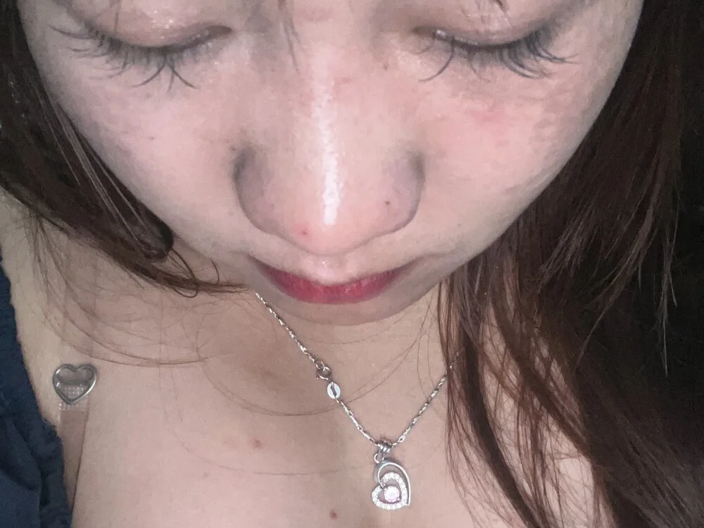 Liness101 Adlı Modelin Çevrimdışı XXX Sohbeti