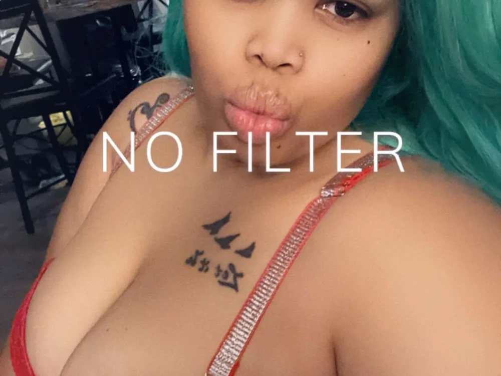 NuttyButter27's Offline XXX Chat