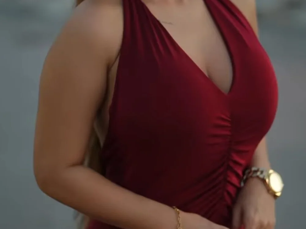 hot_Trishaa offline chatrum