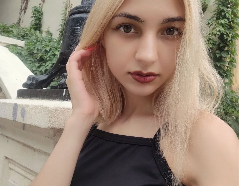 ShyBambi_ offline chatrum