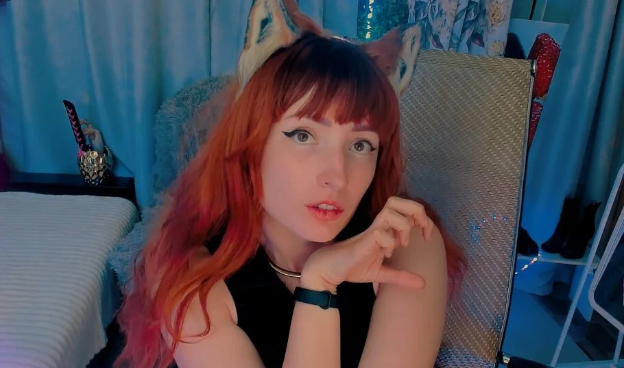 Elli3cat offline XXX-chat