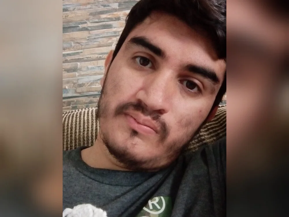 دردشة biglatin80 الجنسية دون اتصال