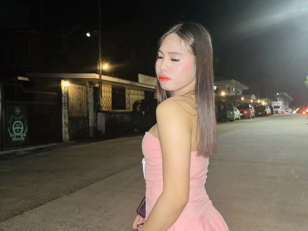 captivatingyumi 离线XXX聊天