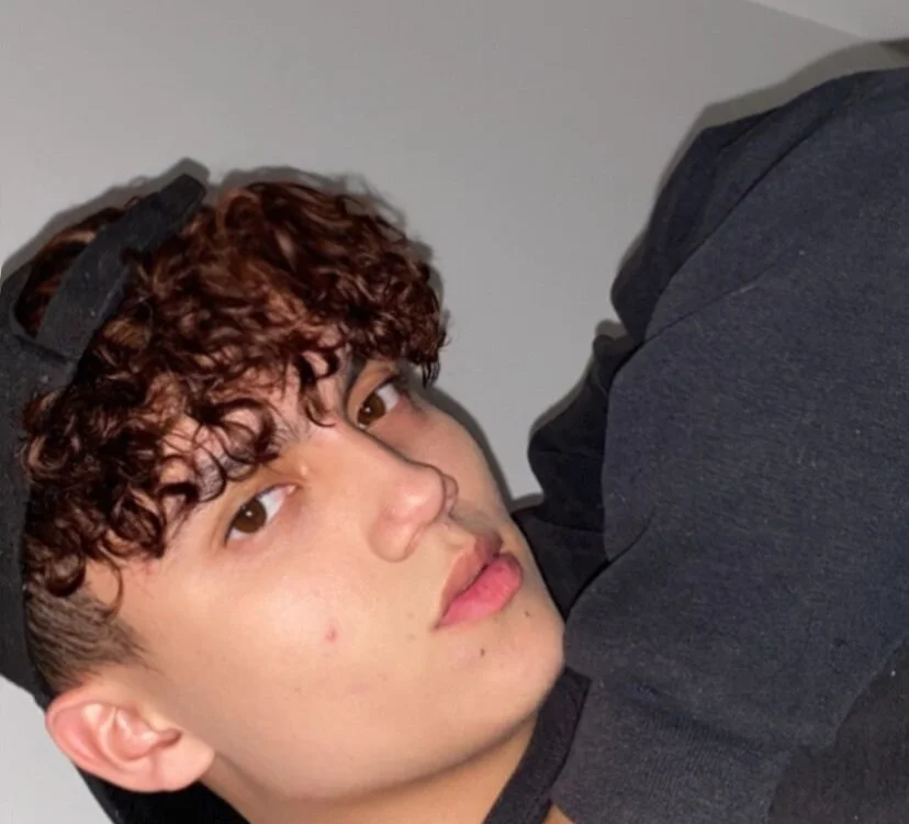DomianHale_'s Offline XXX Chat