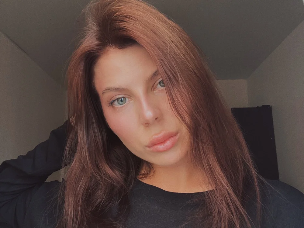 NasssSelens offline XXX-chat