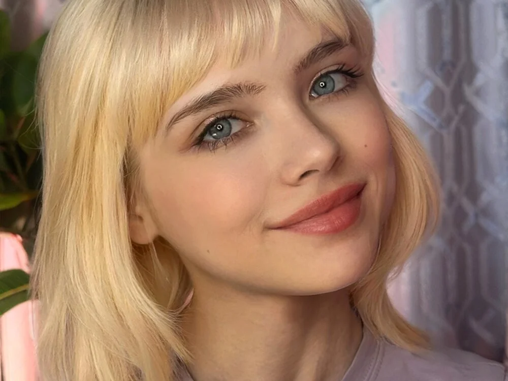 wow_angel Adlı Modelin Çevrimdışı XXX Sohbeti