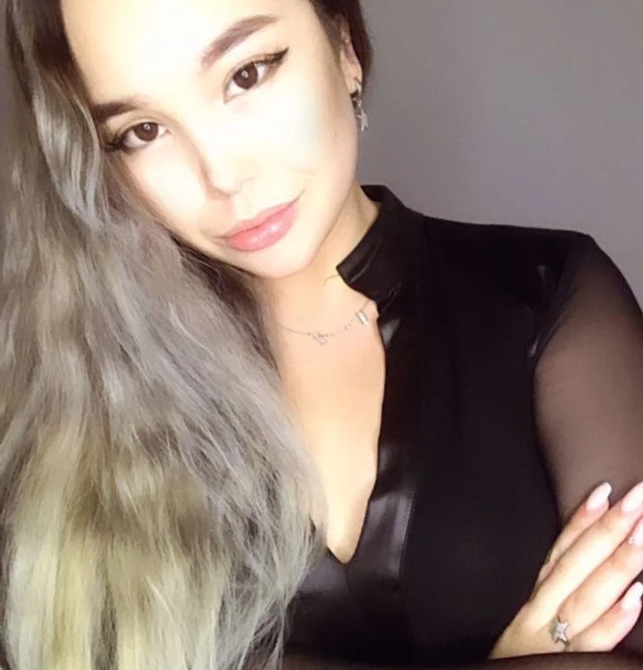 Amanda_slave_'s Offline Chat Room