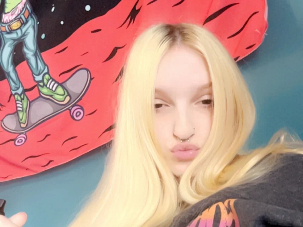 lexuslover687: офлайн-секс-чат